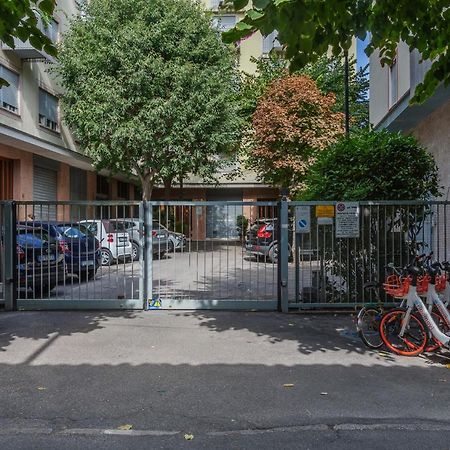 Apt W/Terrace 10 Min Walk From Piazza S.Stefano Bolonya Dış mekan fotoğraf